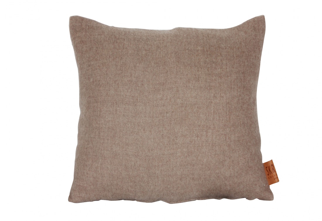 Skriver Collection Baby Alpaca Cushion - Light Brown, 40x40 cm, Timm Møbler