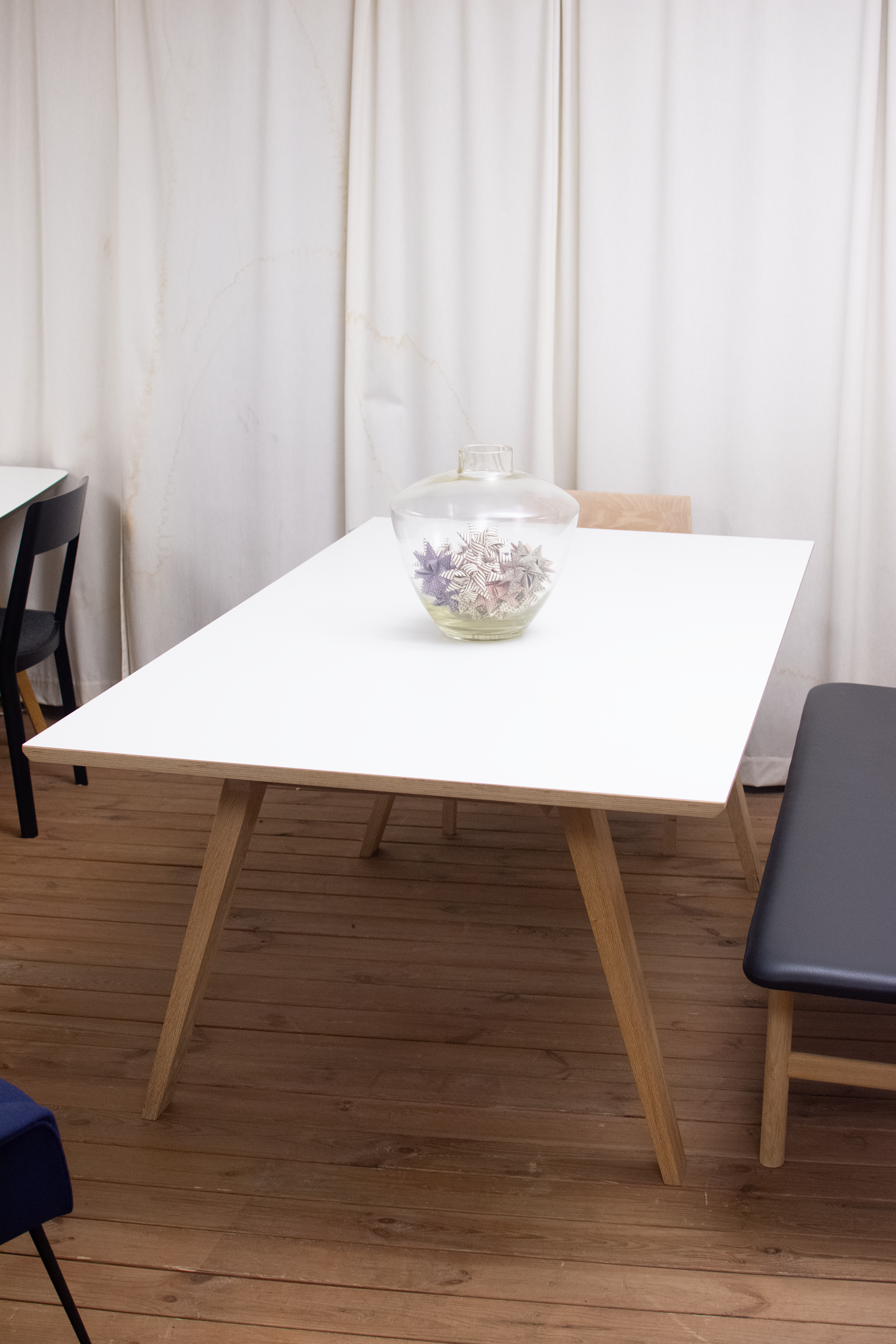 Haslev Bifrost Spisebord m/ 2 Plader, Timm M&oslash;bler