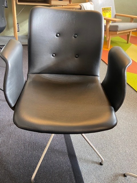 Bent Hansen Primum Armstol - Sort L�der, Timm M&oslash;bler