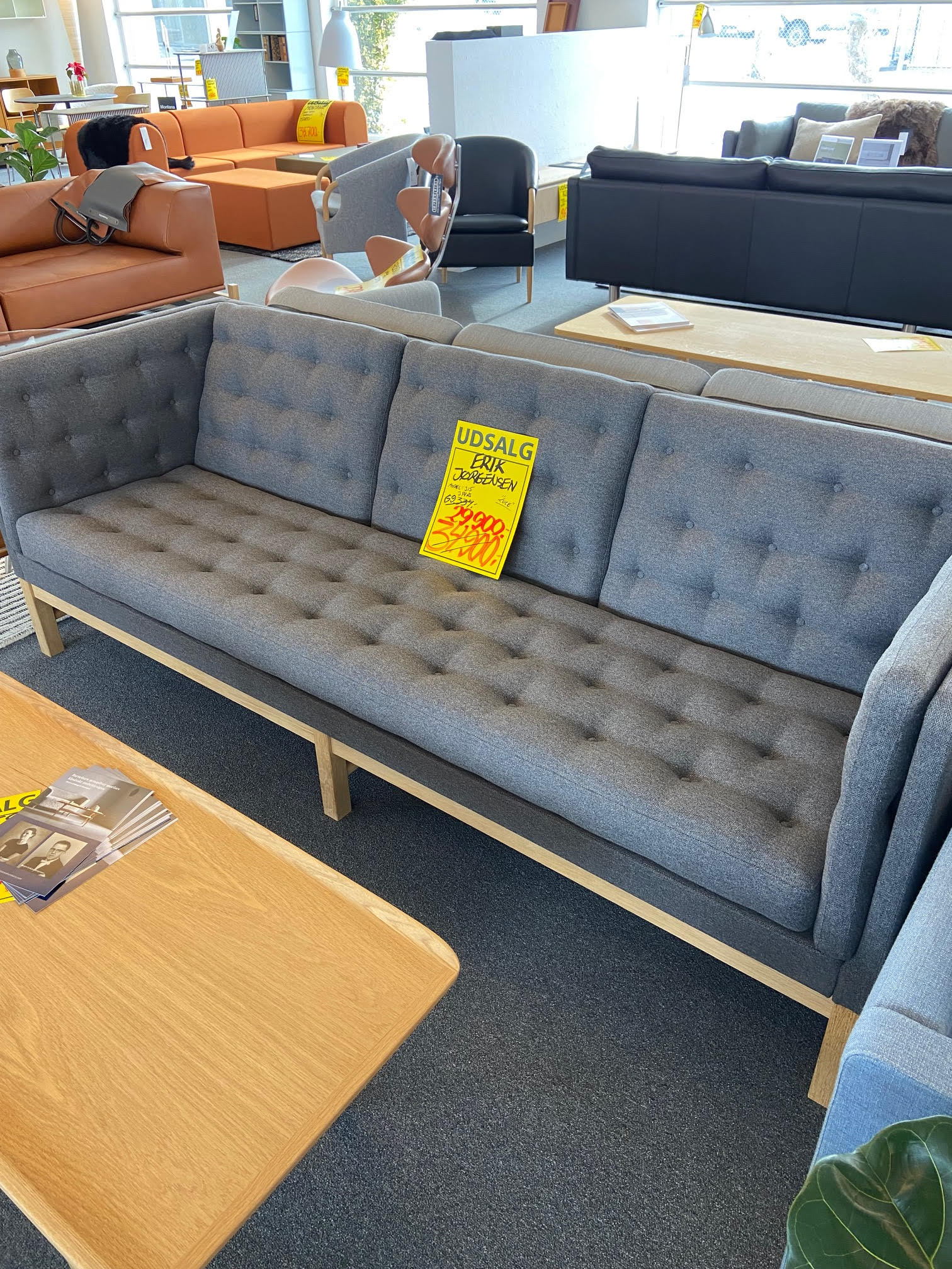 Erik J�rgensen Erik J�rgensen 315 3 pers. Sofa, Timm M&oslash;bler